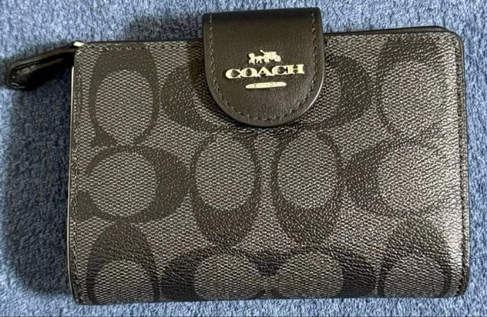 Coach Black Signature Wallet with Snap Closure – Classic Designer Wallet