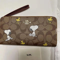 COACH x PEANUTS Long Zip-Around Wallet Snoopy & Woodstock Khaki Signature