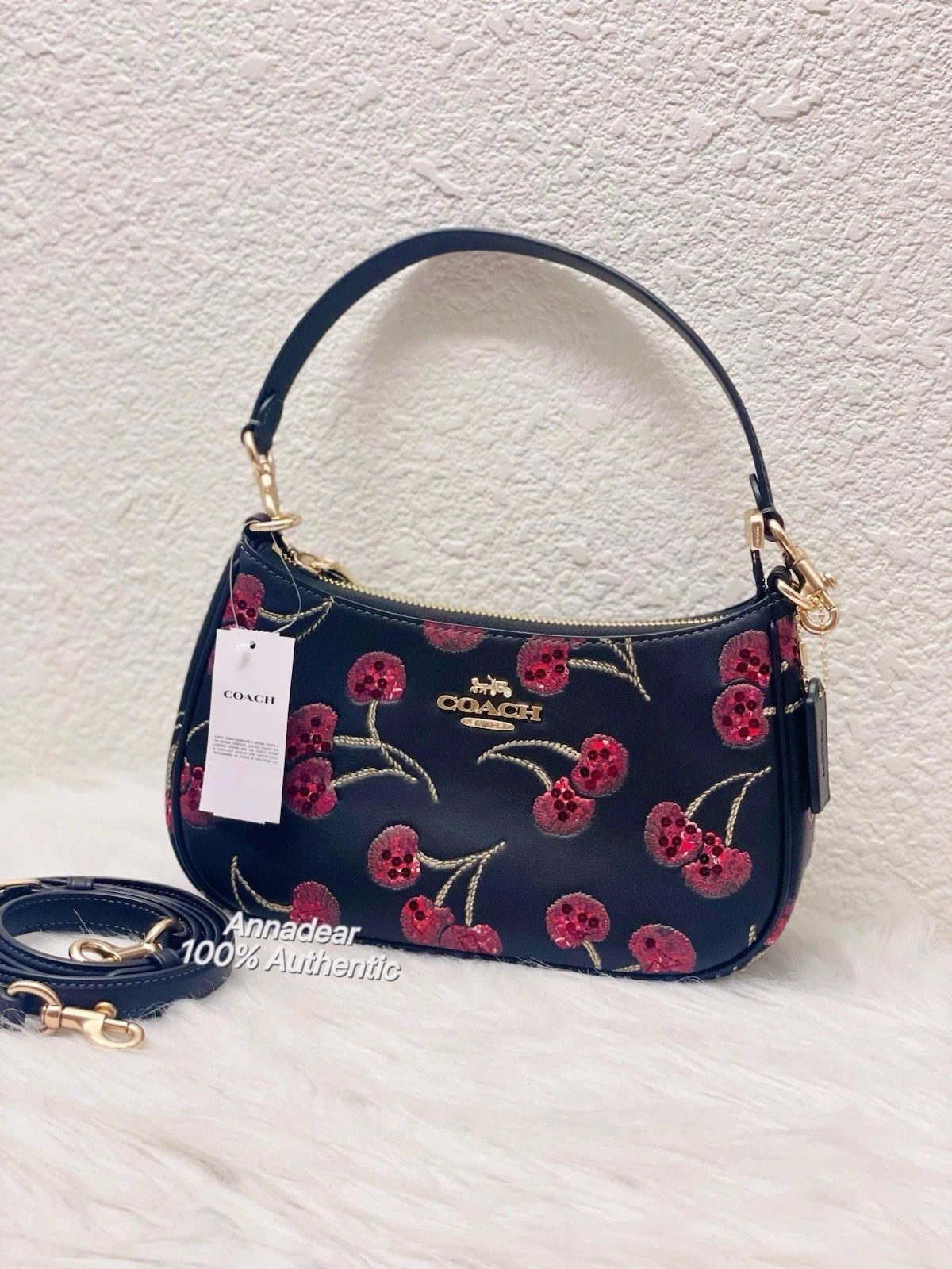 NWT Coach Teri Shoulder Bag CCZ16 Cherry Print Gold Black Multi