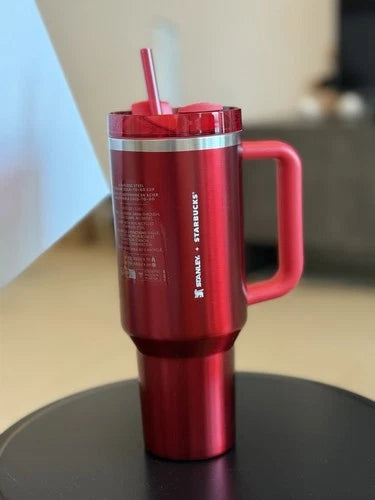 Stanley x Starbucks Limited Holiday Red Quencher H2.0 FlowState Tumbler 40 oz